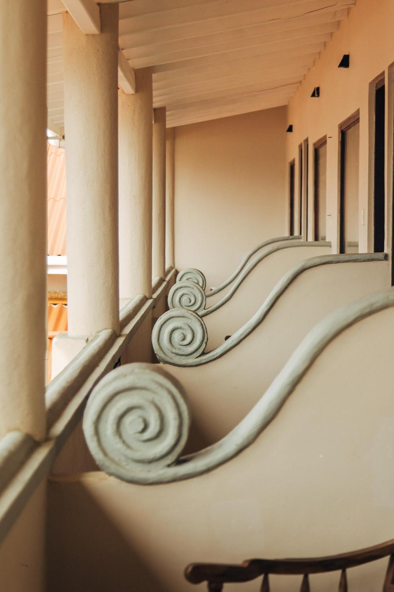 Neevana Hotel Hikkaduwa Ngoại thất bức ảnh