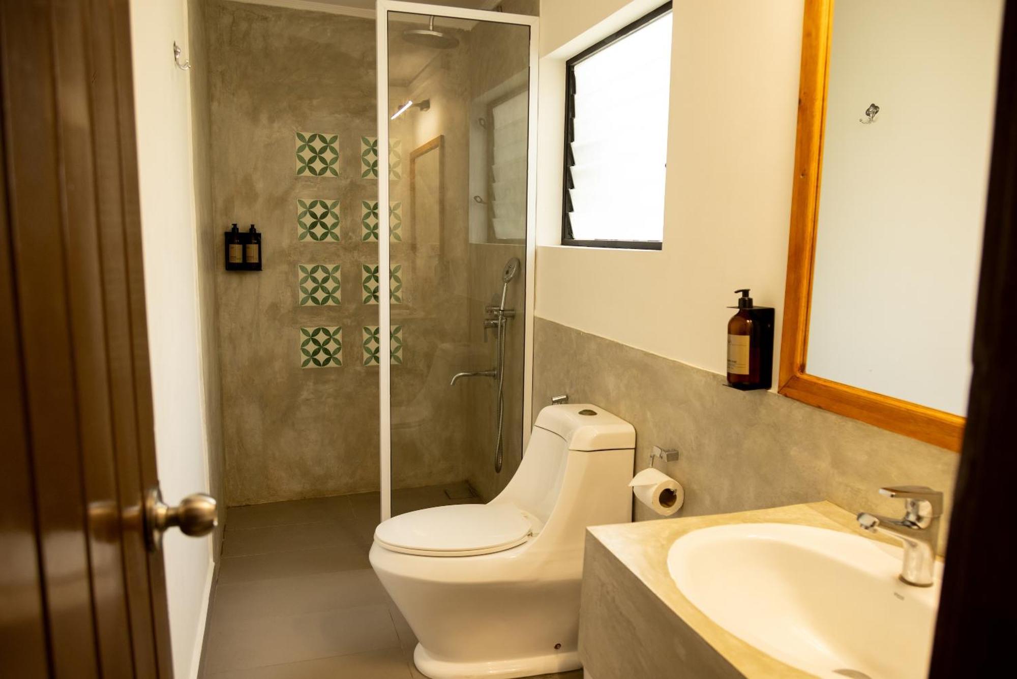 Neevana Hotel Hikkaduwa Phòng bức ảnh