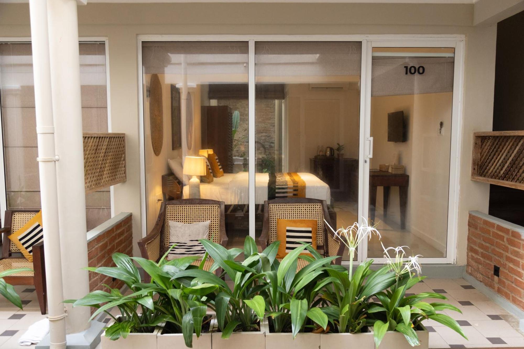 Neevana Hotel Hikkaduwa Ngoại thất bức ảnh