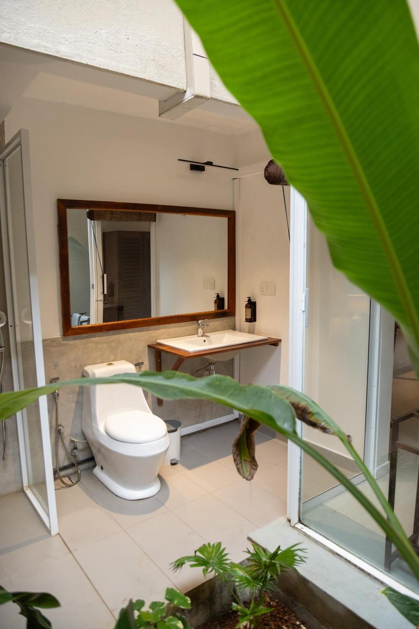 Neevana Hotel Hikkaduwa Phòng bức ảnh